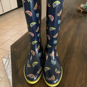 Girls rain boots. Size 13
